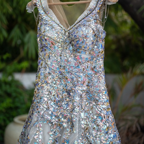 Stunning White and Silver Embellished Wedding Dress - Picture 5 of 12